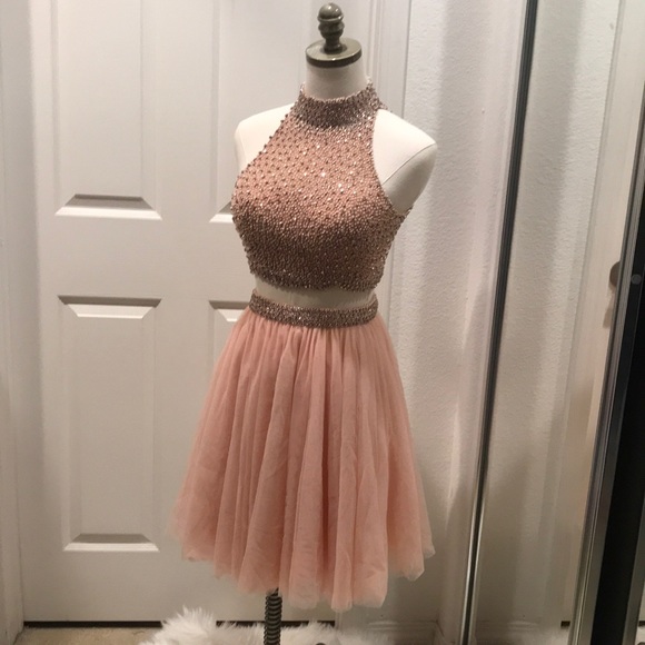SHERRI HILL DUSTY PINK TWO PIECES - Picture 3 of 8